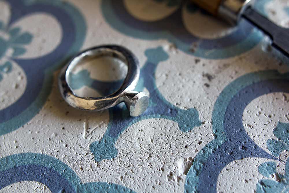 Numero Uno, il primo anello di Ossi di Seppia